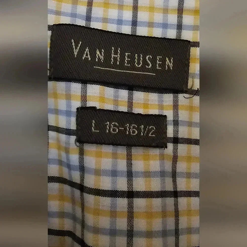 Men's Van Heusen Dress Shirt - Size Large Wrinkle Free.​​​​​ - Picture 5 of 5